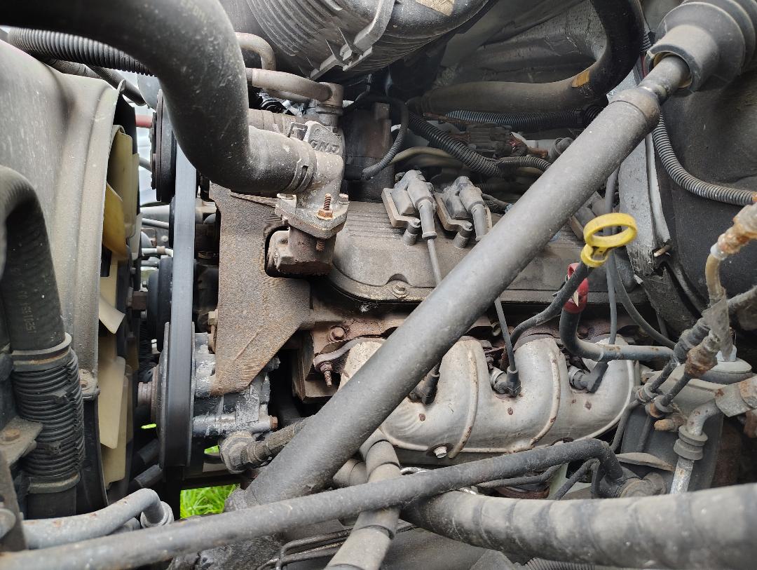 2005 GMC C5000 - Image 16